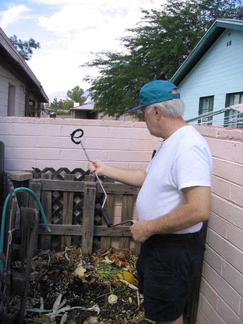 compost4-10/04.JPG