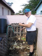 compost5-10/04.JPG